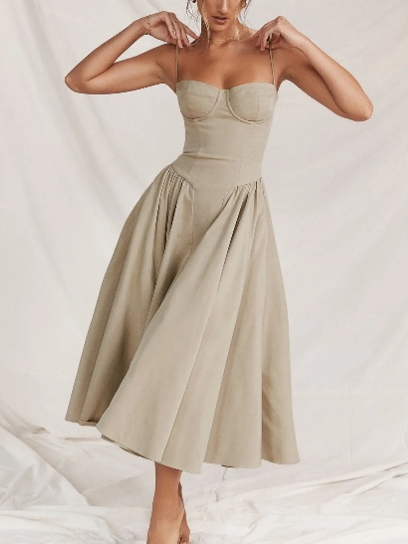 Sweetheart Neck Ruched Midi Dress