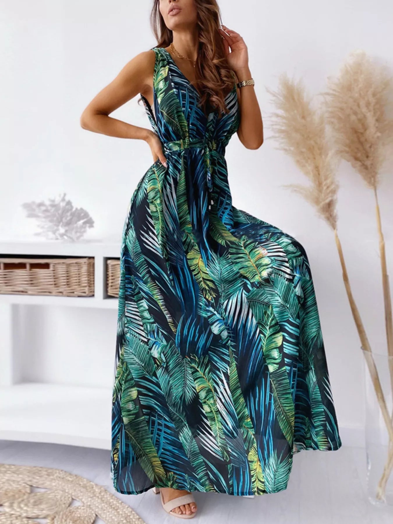 Leaf Print Sleeveless Maxi Dress